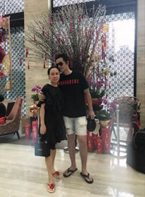 Nam diễn viên có một cậu con trai trước khi đến với Phượng Chanel.