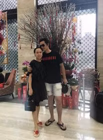 Nam diễn viên có một cậu con trai trước khi đến với Phượng Chanel.