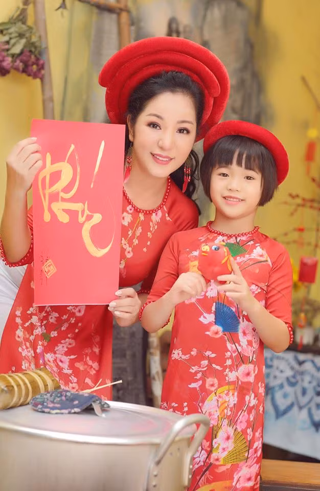 Cuoc song me don than cua danh hai Thuy Nga-Hinh-7