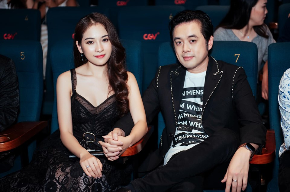 Sau khi công khai hẹn hò vào tháng 11/2018, Dương Khắc Linh và bạn gái Ngọc Duyên khá thoải mải khi chia sẻ những hình ảnh tình tứ lên trang cá nhân. Ảnh: FBNV.