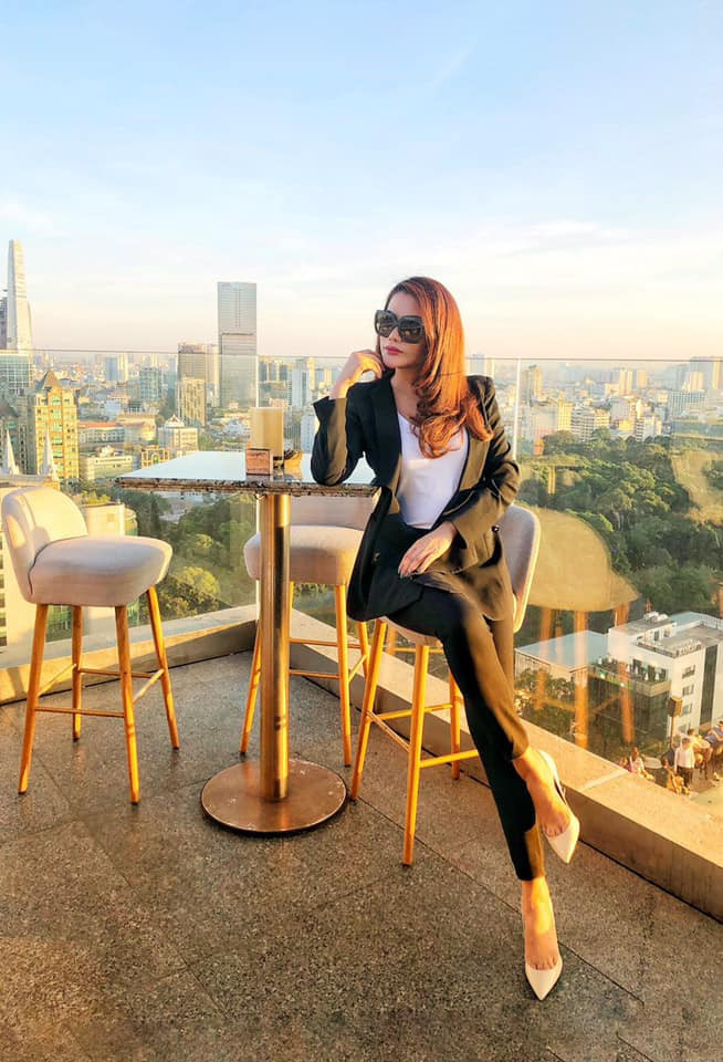 Cuộc trò chuyện giữa hai bà xã Bình Minh và Trương Ngọc Ánh làm rộ lên nghi vấn nữ diễn viên sinh năm 1976 này chuẩn bị lên xe hoa lần 2.