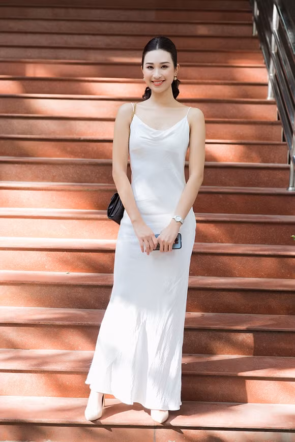 ... chiều cao ấn tượng "hút hồn" người đối diện.