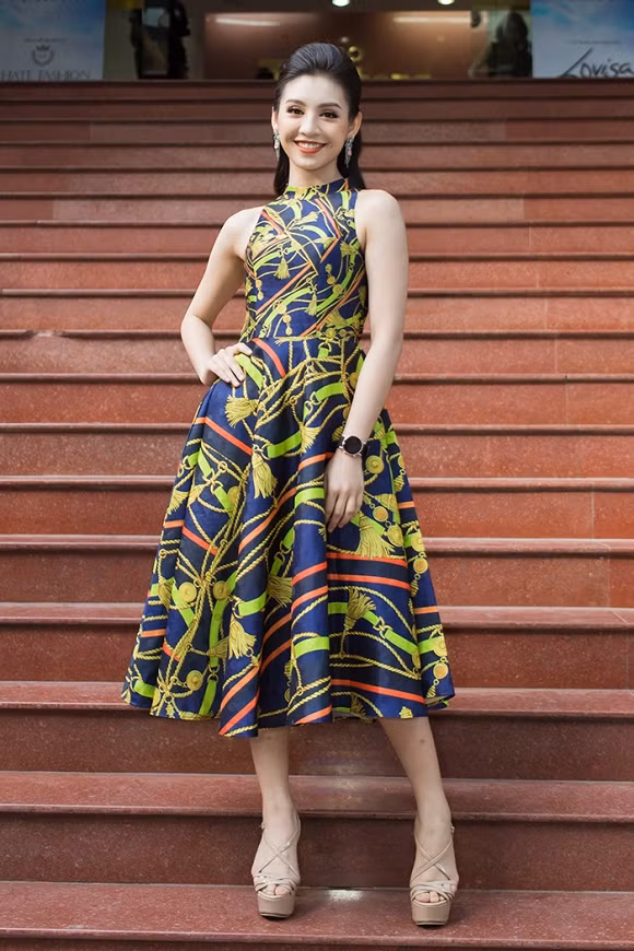 Người đẹp Lê Thanh Tú, sinh năm 1996, đến từ Hà Nội.