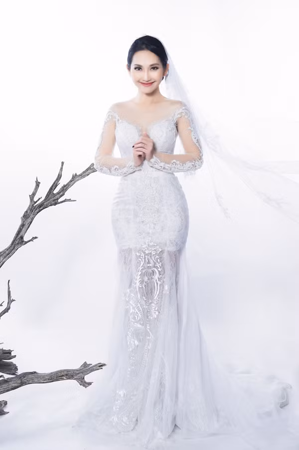 Cuộc sống viên mãn sau khi tái hôn chồng Việt Kiều và định cư ở Mỹ có lẽ là một trong những lý do khiến nữ diễn viên sinh năm 1982 vẫn giữ được nét đẹp trẻ trung như thời con gái.