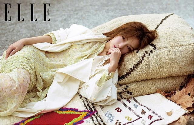 Sao nữ quyền lực và giàu có nhất nhì showbiz Hoa ngữ nhận được nhiều lời khen về nhan sắc ở tuổi U50.