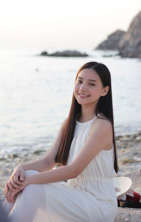 Ngoài kinh doanh online, Kiều Oanh đang có công việc ổn định tại một Trung tâm dạy tiếng Anh sau 5 năm vào Sài Gòn lập nghiệp.