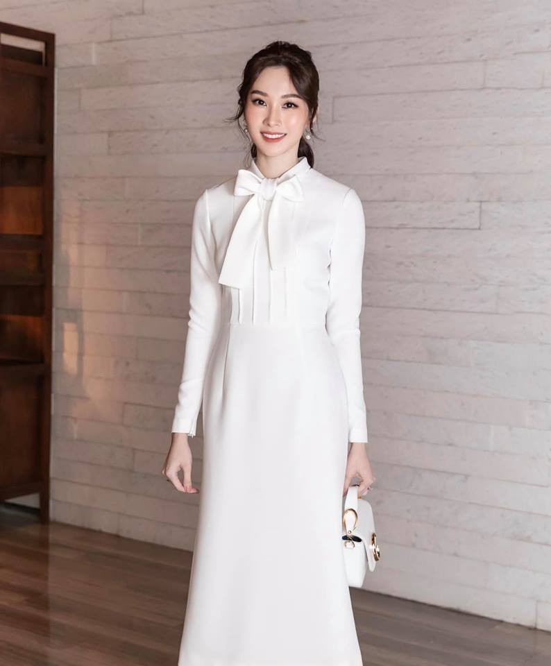 Liên tiếp có những động thái gây tò mò, Đặng Thu Thảo khiến nhiều người hâm mộ phải đặt nghi vấn: “Có phải chị ấy có bầu không ta?” hay "Hình như Thảo có em bé thứ 2 rồi!"