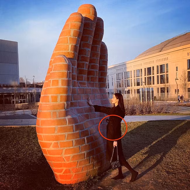 Trước đó, Đặng Thu Thảo cũng khiến fan bất ngờ khi xuất hiện với hình ảnh tăng cân khá nhiều sau dịp Tết Nguyên Đán.