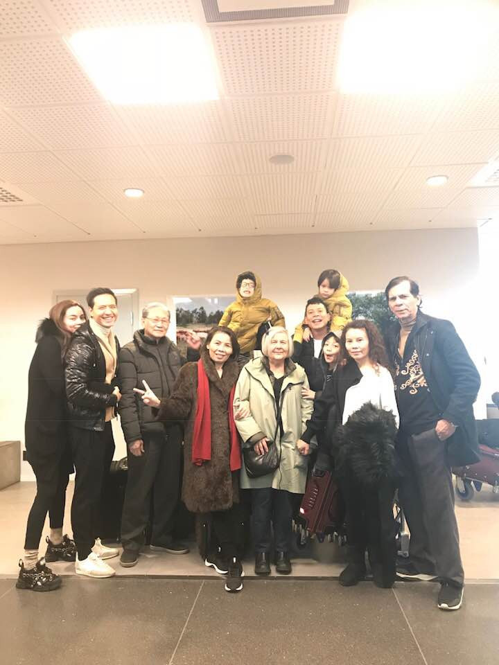 Gia đình Hà Hồ - Kim Lý có buổi gặp mặt thân thiết nhân dịp năm mới.