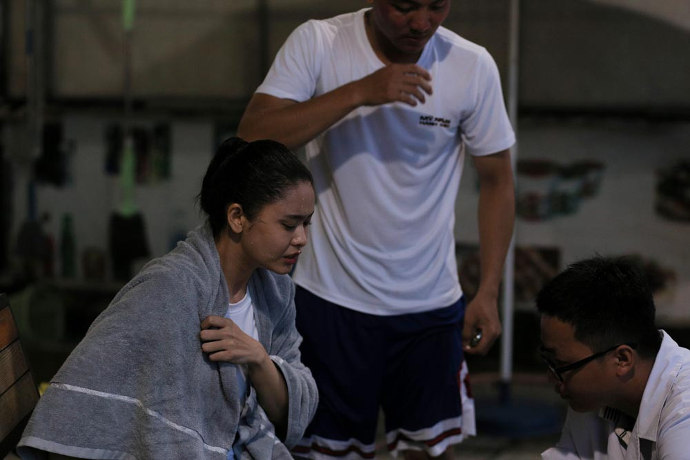 Trong khi Tim - Trương Quỳnh Anh phải đi quay suốt, thì con trai ở nhà không biết có được chăm sóc chu đáo không? Điều đó khiến nữ ca sĩ khá lo lắng. Cô thẳng thắn yêu cầu chồng cũ hứa khi về nhà phải chăm sóc con chu đáo. Khi host chương trình chấp thuận, Trương Quỳnh Anh khẳng định nếu không vướng bận việc gì ở nhà cô sẽ cố gắng, quyết tâm cùng đồng đội đạt kết quả tốt nhất.