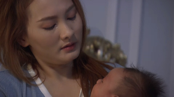 Chi voi 1 cau, Dung “Ve nha di con” duoc khen “nguoi ban quoc dan“-Hinh-2