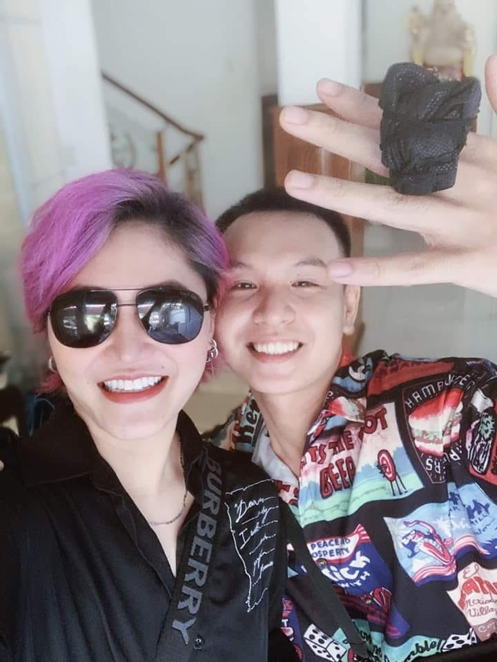  Trend "Em đồng ý" của sao Việt như một cách để chung vui cùng hạnh phúc của Đông Nhi và Ông Cao Thắng.