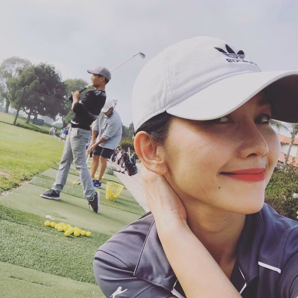 Hiện, ngoài thời gian chăm lo cho tổ ấm và kinh doanh cùng chồng, Kim Hiền còn đi diễn kịch để bớt nhớ nghề. Ảnh: FBNV.