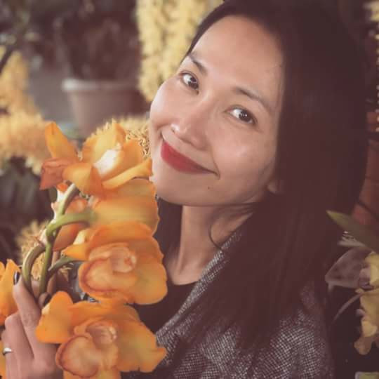 Nhưng chưa đầy 8 tuần sau khi mặc áo cô dâu, nữ diễn viên phải đối mặt với cú sốc lớn nhất trong cuộc đời khi bẽ bàng phát hiện ra, chồng có người phụ nữ khác.