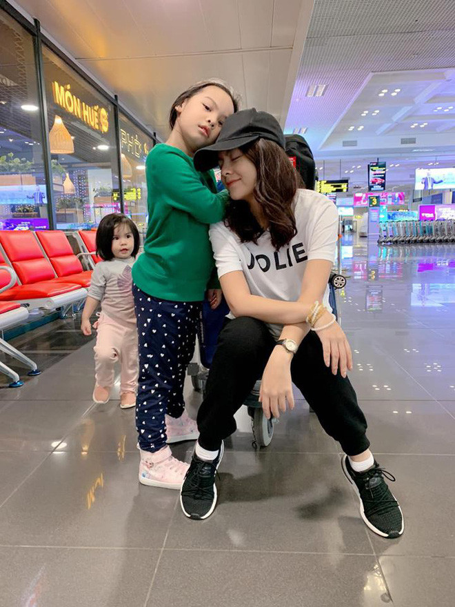 Vợ cũ ông bầu Quang Huy cũng chỉ mong có sức khỏe để chu toàn rất nhiều thứ, cũng như cầu cho các con luôn bình an và khỏe mạnh.