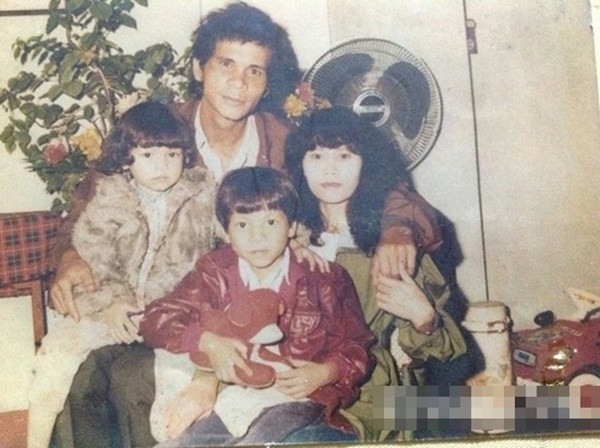 Hà Hồ là người Việt lai Pháp.