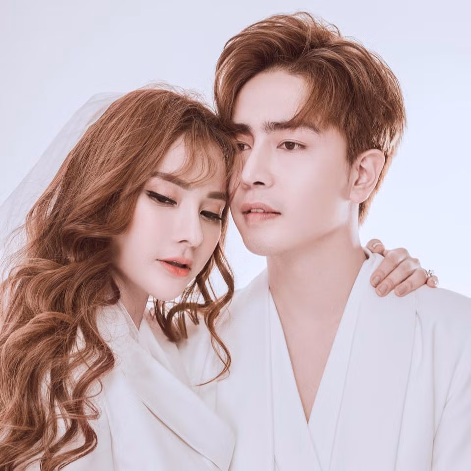 Nhan sac chua dao keo cua chong Thu Thuy “bao hanh” con rieng cua vo