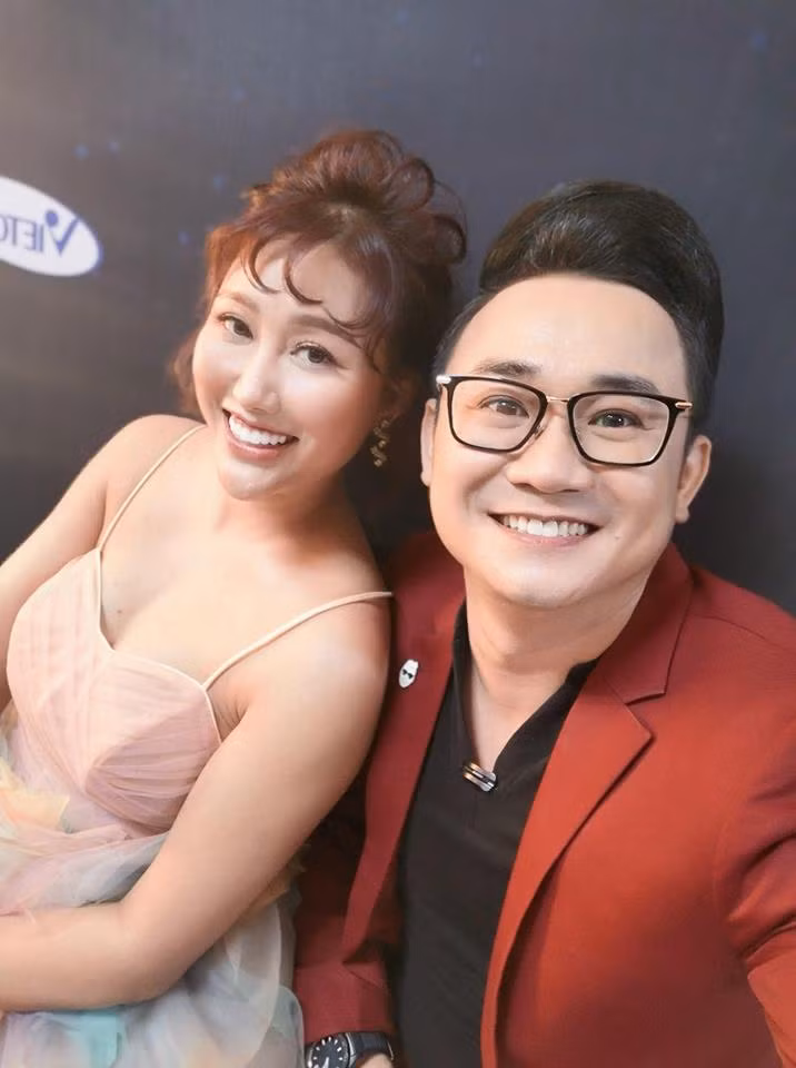 Phi Thanh Vân trở lại khá tự tin với vóc dáng hiện tại. Ảnh: FBNV, Thế giới trẻ, Dân Việt...