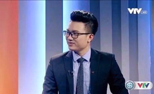 Trả lời với báo chí, MC Minh Tiệp khẳng định không có chuyện bạo hành như thông tin trên mạng và tin rằng gia đình bên vợ sẽ bảo vệ anh. Trong khi đó, làm việc với cơ quan chức năng, bố vợ MC Minh Tiệp xác nhận MC này có bạt tai em gái vợ lúc nóng giận nhưng không có chuyện bạo hành thường xuyên.