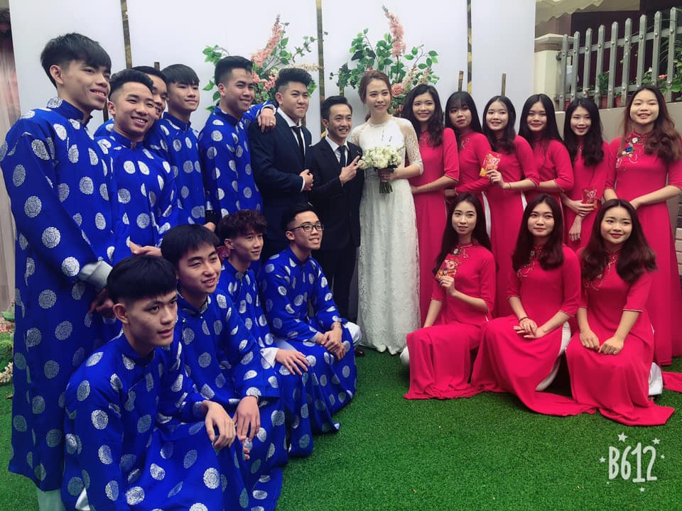 Niềm vui hiện rõ trên gương mặt của hai nhân vật chính. Ảnh: FBNV.