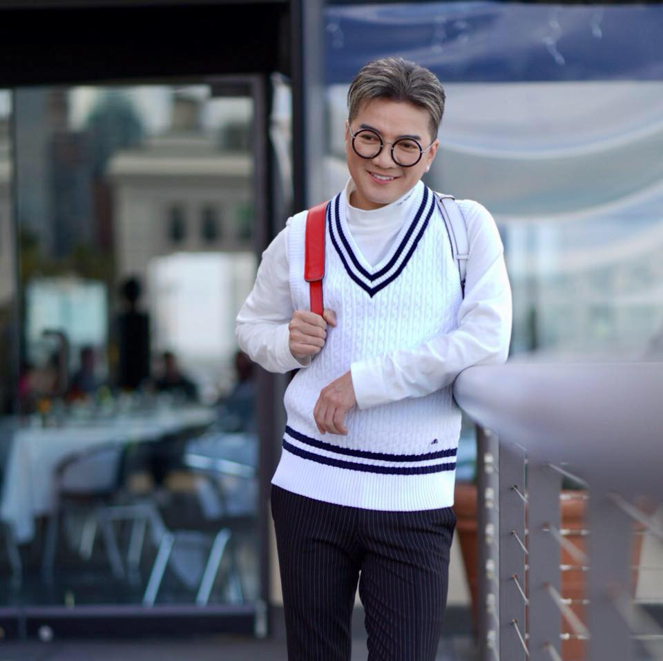 Giọng ca U50 còn nhắn nhủ "vợ tương lai" nhớ trang điểm thật đẹp để có bức ảnh cưới ưng í.