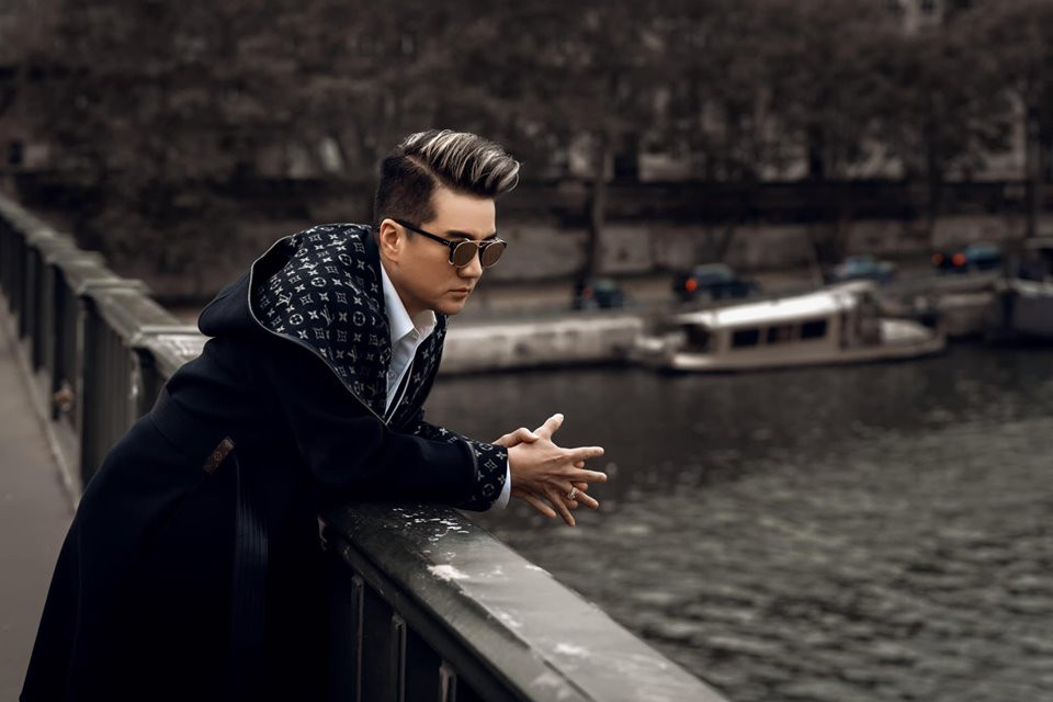 Trong số những người mà Đàm Vĩnh Hưng phải lòng, Mỹ Tâm là nữ ca sĩ mà anh công khai dành nhiều tình cảm.