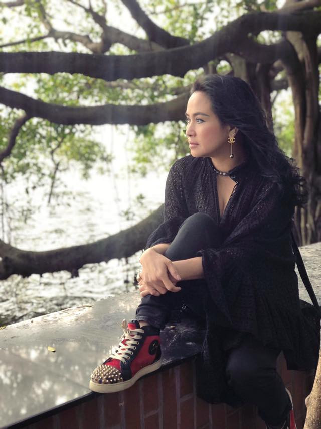 Nữ diva cho biết, chị rất hài lòng với cuộc sốn hiện tại. Ảnh: Facebook, Instagram NV.