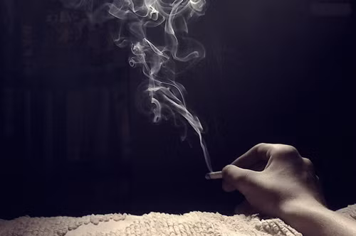 Di qua phong me thay nong, mo cua phat hien chuyen dau long