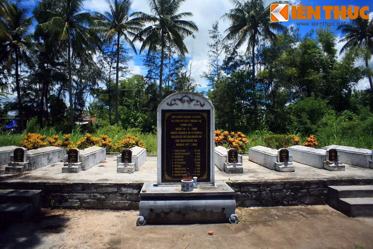 Vào ngày 16/3/1968, tại khu vực thôn Mỹ Lai thuộc làng Sơn Mỹ, các đơn vị lính Lục quân Hoa Kỳ đã thảm sát 504 dân thường không có vũ khí, trong đó phần lớn là phụ nữ và trẻ em. Đây là một trong những tội ác chiến tranh man rợ nhất của lịch sử thế giới nửa sau thế kỷ 20.