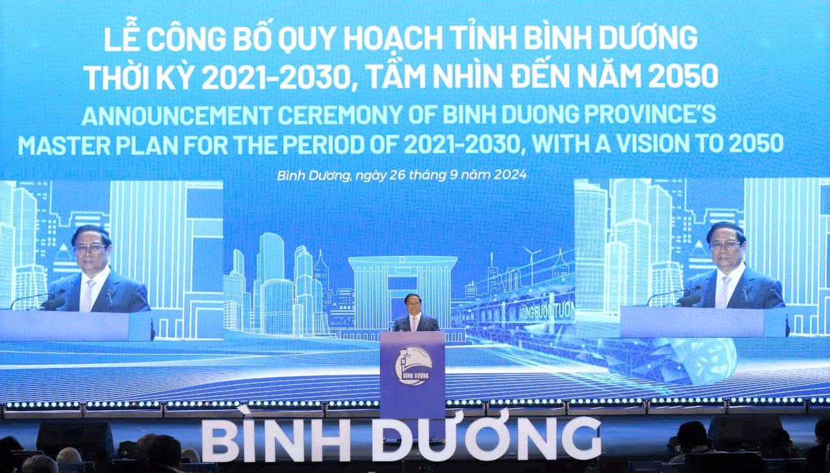 Thu tuong Pham Minh Chinh trao quyet dinh cong bo Quy hoach tinh Binh Duong-Hinh-2