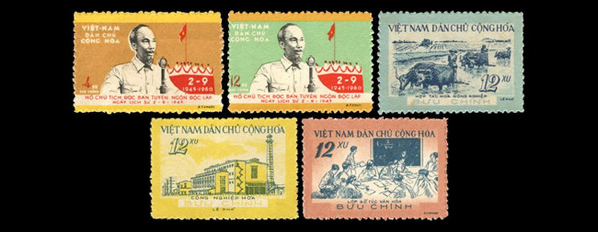 Bộ tem "Kỷ niệm lần thứ 15 ngày thành lập nước" gồm 05 mẫu, phát hành năm 1960.