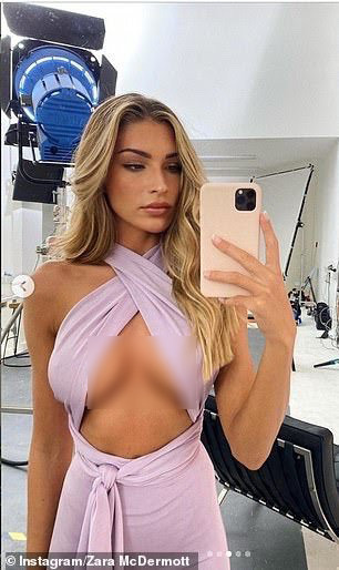 Ngôi sao truyền hình Zara Mcdermott khoe vòng một tròn đầy với bộ trang phục đầy nữ tính.