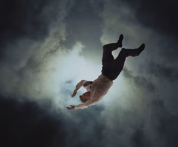 Lý giải trên cho thấy hiện tượng hụt chân khi ngủ không liên quan gì đến các vấn đề về tim. Đây cũng không phải là dấu hiệu đột tử như nhiều người vẫn nghĩ.