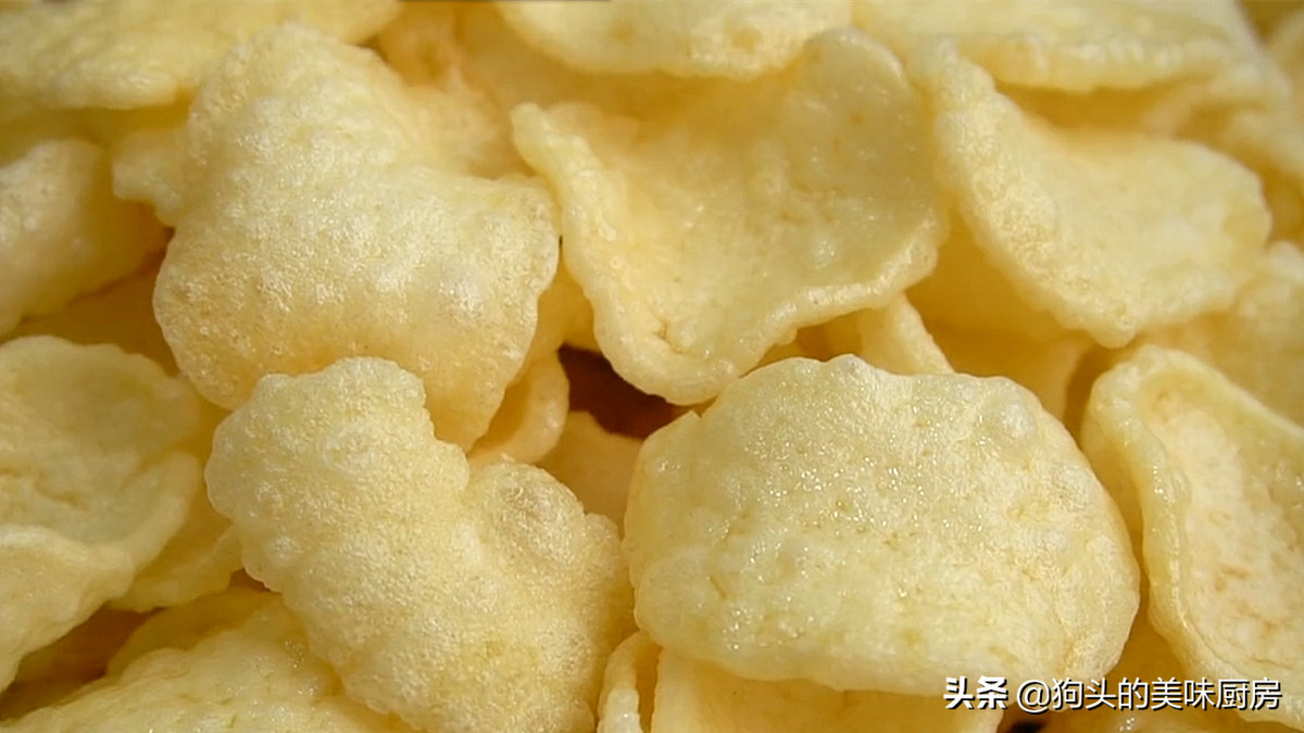 Vậy là ta đã có món bim bim khoai tây ngon miệng, bổ dưỡng và giòn tan. Mời quý vị xem video: Thập tử nhất sinh sau khi ăn 3 quả cherry. Nguồn VTC14.