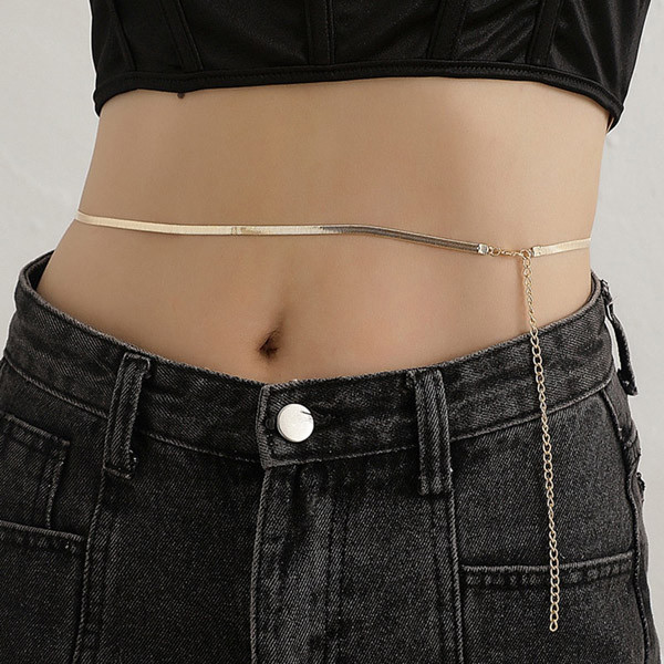 Theo thời gian, belly chain không chỉ mang lại vẻ đẹp nữ tính cho người dùng mà còn được “gán” thêm công dụng hỗ trợ giảm cân.