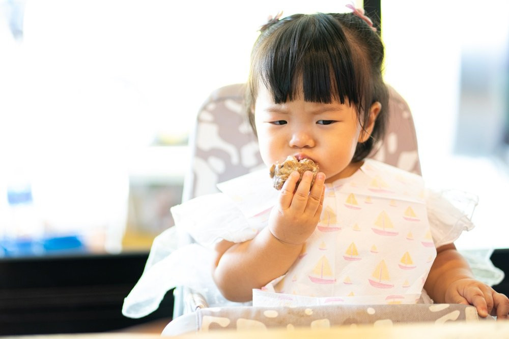 Bí đỏ lại mềm, dễ chế biến nên nhiều mẹ chọn làm món ăn cho bé. Tuy nhiên không phải em bé nào cũng ưa thích.