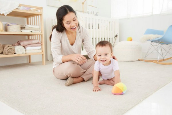 Nhe nguoi vi thue giup viec dam, ngo dau suyt “giao trung cho ac”