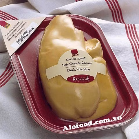 Gan ngỗng thường được bán ở dạng nguyên miếng, hoặc được làm thành mousse, parfait và các món ăn kèm.