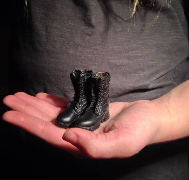 Chúng tôi chỉ gửi thiếu đèn phóng to của Đô rê mon.