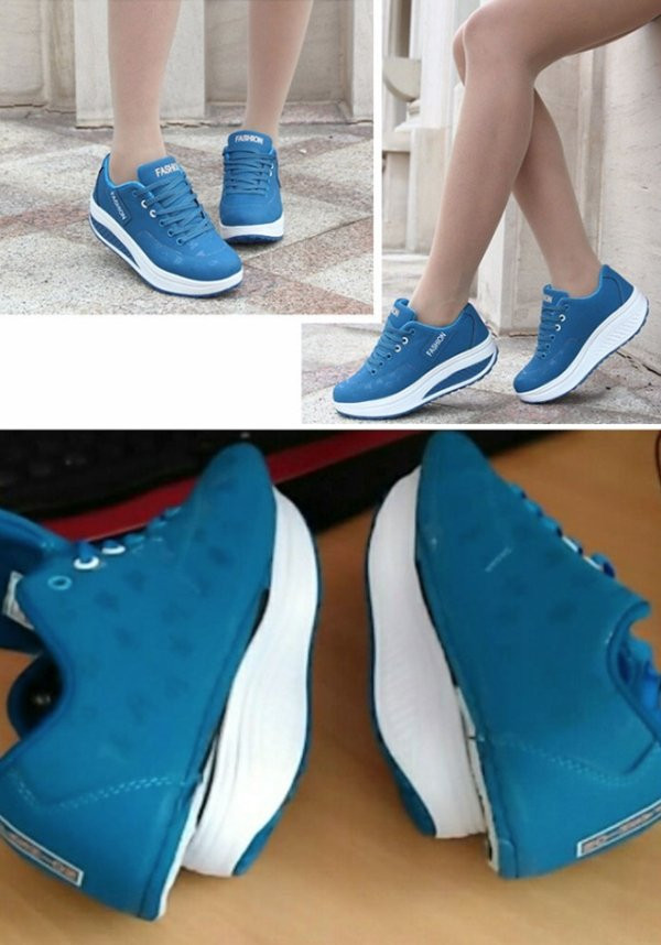 Nếu không yên tâm về kích thước, hãy nhờ shop chụp đồ cùng thước kẻ hoặc một vật bạn có thể áng chừng kích thước để so sánh tỉ lệ.