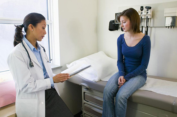 Yếu tố tâm lý. Dù không phải tất cả nhưng nhiều nam giới lơ là sức khỏe bản thân. Trong khi đó, phụ nữ rất ý thức trong việc tập luyện để giữ dáng, giảm cân.