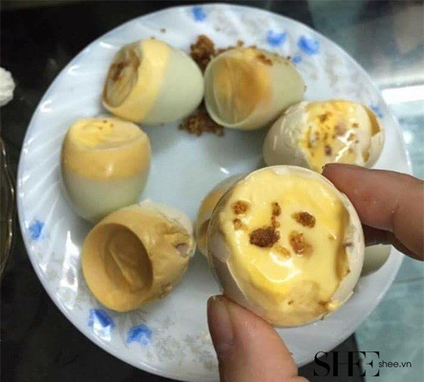 Vậy nhưng, trứng óc đậu không nên ăn nhiều bởi chúng có khả năng nhiễm khuẩn, khó tiêu. Trong số đó phổ biến nhất là khuẩn E.coli gây tiêu chảy. Ảnh: Internet