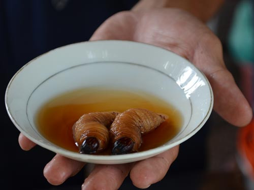 Không thể bỏ qua món đuông dừa ở Việt Nam.