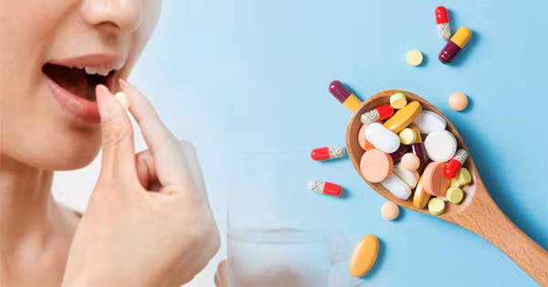 Một số loại thuốc rất hại thận như thuốc chống viêm không steroid, kháng sinh. Trong khi đó, thuốc đông y cũng có thể chứa thành phần gây tổn hại gan thận. Dùng thuốc không khoa học dễ dẫn đến suy giảm chức năng thận trong thời gian ngắn, cuối cùng gây suy thận.