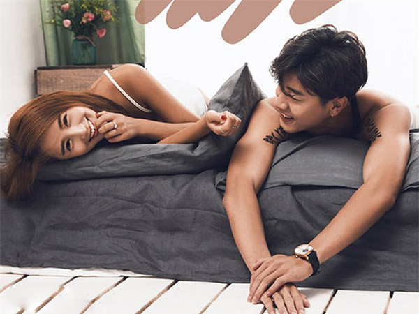 Không chỉ mang lại cảm giác chân thật cho cả hai, tư thế đứng còn tác động vào nhóm cơ vùng hông và các nhóm cơ cốt lõi của nam giới.