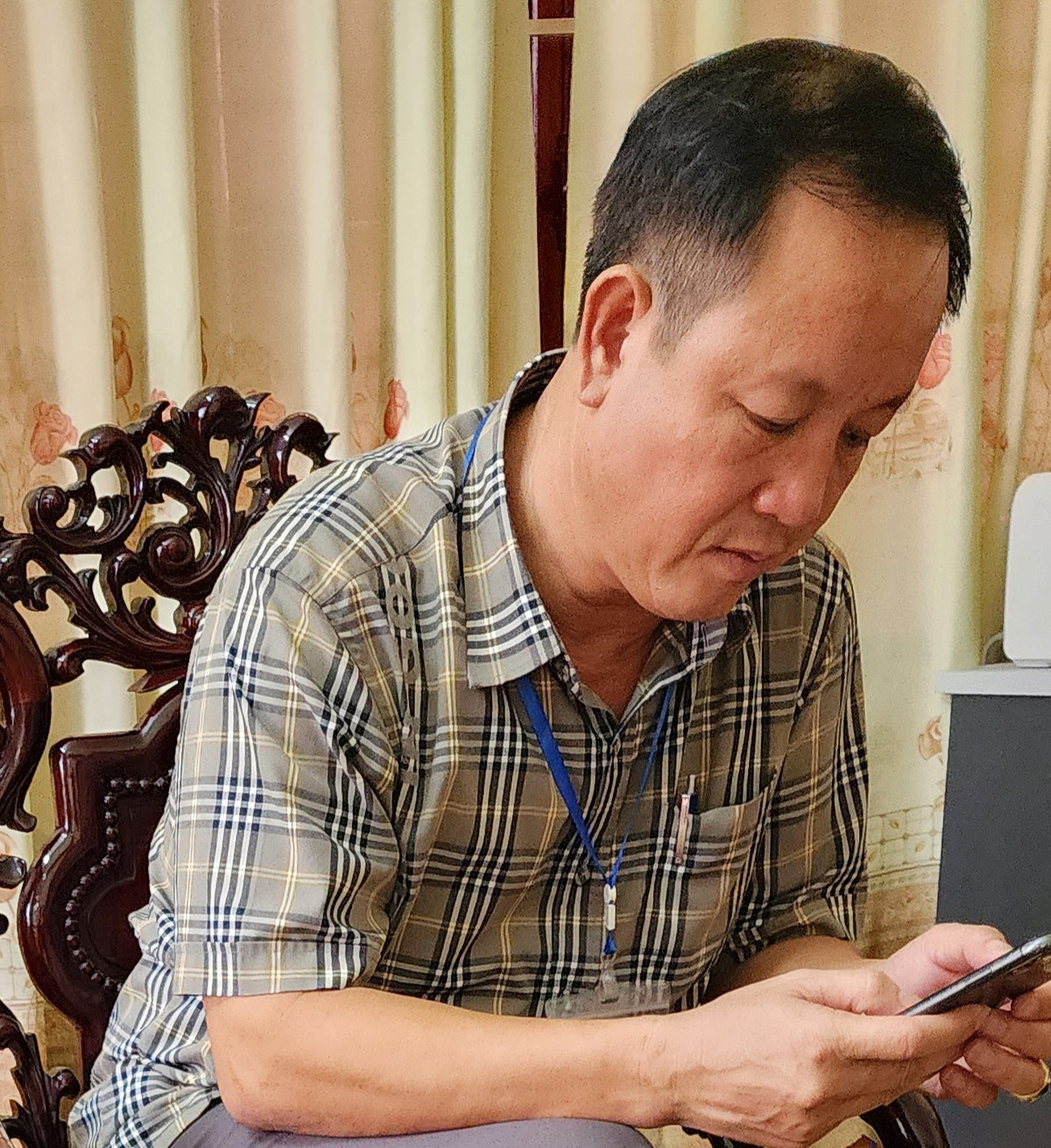 Xe điện 4 bánh không phép “tung hoành” ở Nam Định - Hình 3 Xe dien 4 banh khong phep “tung hoanh” o Nam Dinh-Hinh-3