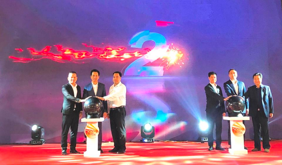 Khai mạc Tháng khuyến mại Hà Nội năm 2022 Khai mac Thang khuyen mai Ha Noi nam 2022