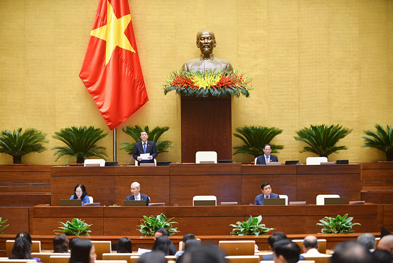 Tuần này, Quốc hội sẽ thông qua 3 luật, 3 nghị quyết nào? Tuan nay, Quoc hoi se thong qua 3 luat, 3 nghi quyet nao?