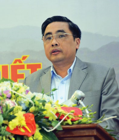 "Đối với rừng phòng hộ và rừng sản xuất là rừng tự nhiên, chú trọng công tác bảo vệ rừng, phát triển dịch vụ môi trường rừng và các mô hình phát triển lâm sản ngoài gỗ, nông lâm kết hợp; Thực hiện các hoạt động giảm phát thải khí nhà kính thông qua hạn chế mất và suy thoái rừng; Bảo tồn, nâng cao trữ lượng carbon và quản lý bền vững tài nguyên rừng", thứ trưởng Bộ Nông nghiệp và Phát triển nông thôn Nguyễn Quốc Trị từng chia sẻ tại Hội nghị COP26 các bên tham gia Công ước khung của Liên Hợp Quốc về biến đổi khí hậu.