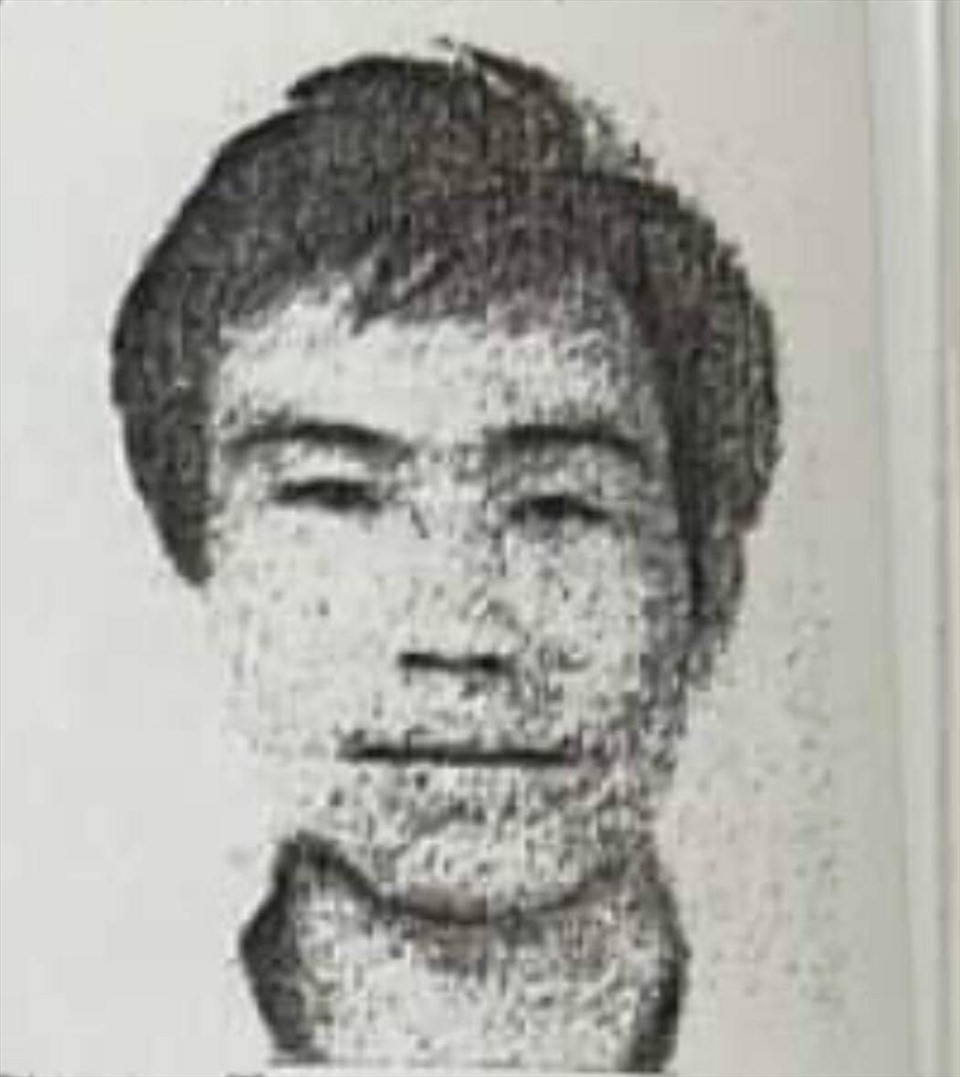  Truy nã nghi phạm giết 2 người: Ngày 15/2, Công an tỉnh Sơn La ra lệnh truy nã đối với Vì Văn Tăm (SN 1989) là nghi phạm giết 2 người đàn ông ở xã Mường Sang, huyện Mộc Châu xảy ra ngày 18/1. Đặc điểm nhận dạng của nghi phạm giết người cao khoảng 1m58, da trắng, tóc đen, sống mũi thẳng, nốt ruồi cách 3cm trước cánh mũi phải.